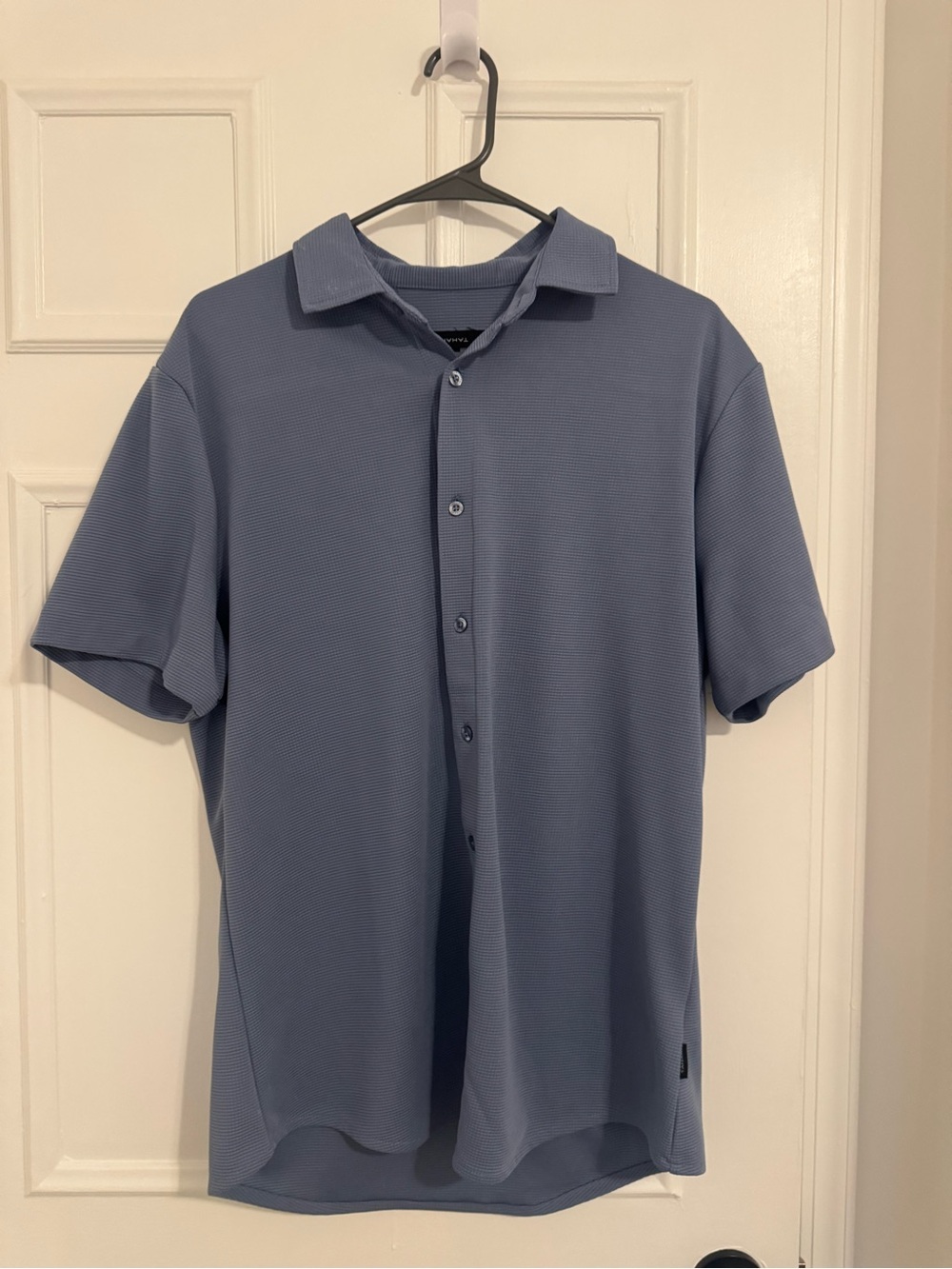 Tahari Men's Light Blue Short-Sleeve Button-Down Shirt